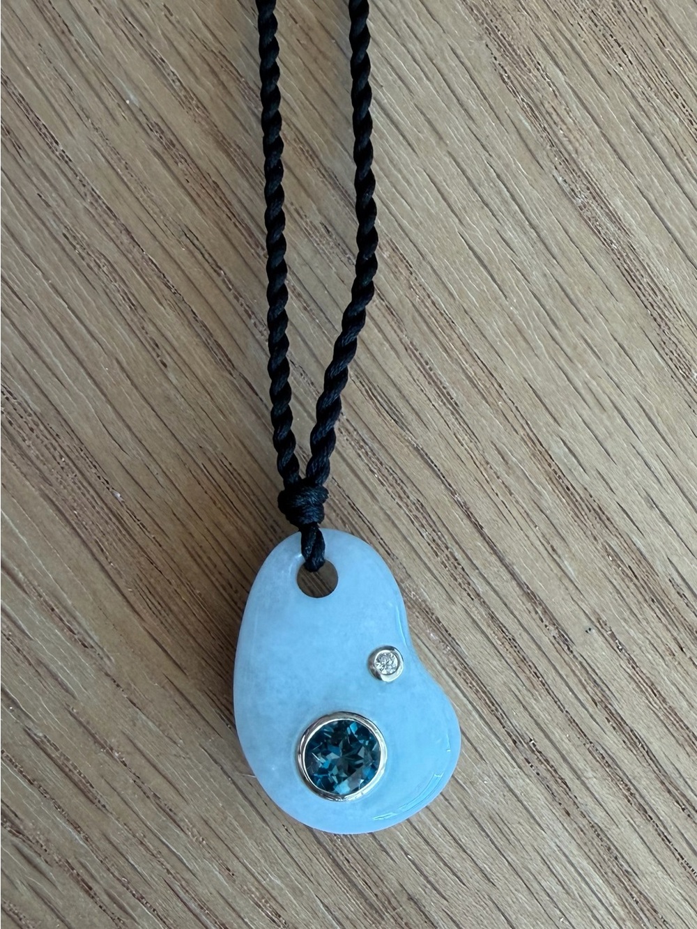 Mejuri PIA PEBBLE NECKLACE